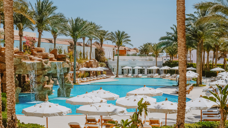 Baron Palms Resort - Miniature 2