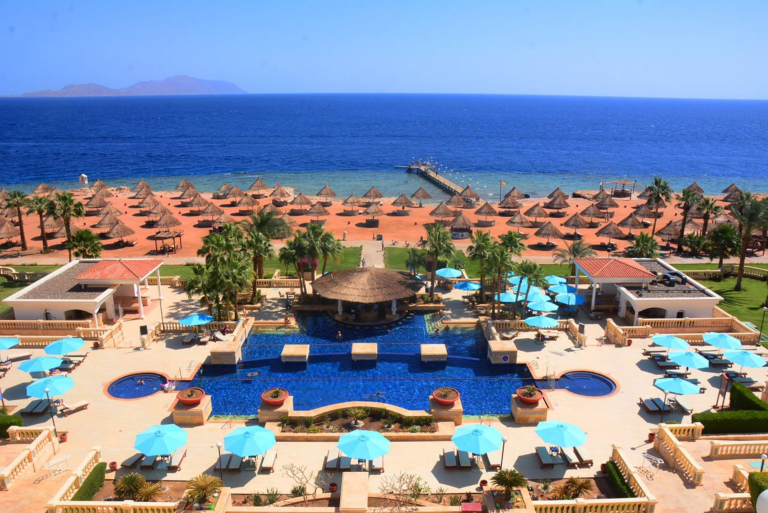 Sheraton Sharm Hotel - Miniature 1