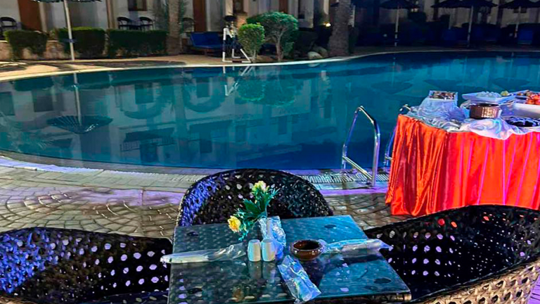 Dive Inn Resort - Miniature 3