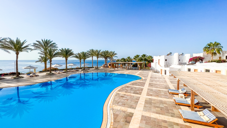 Sharm Club Beach Resort - Miniature 1