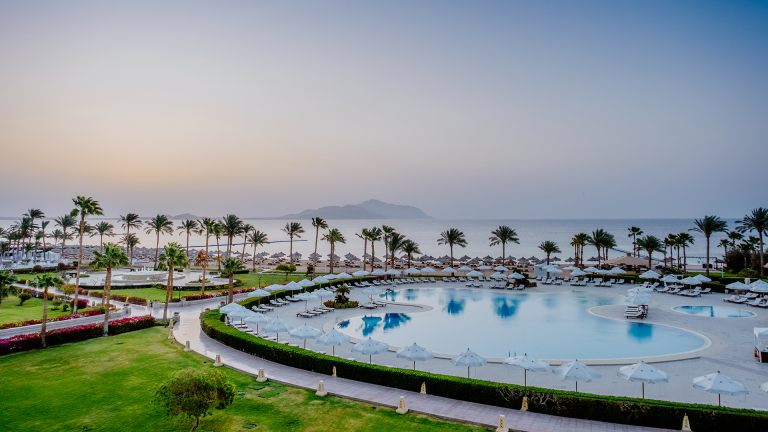 Baron Resort - Miniature 2